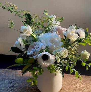 Monochromatic Arrangement - Designers Choice
