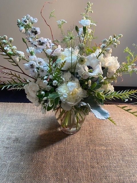 Monochromatic Arrangement - Designers Choice